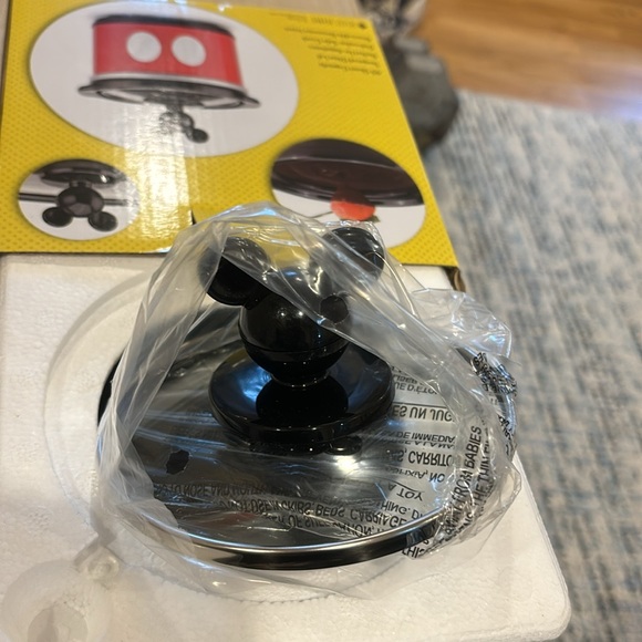 Final sale Disney Mickey Mouse Mini Crock - Picture 8 of 8